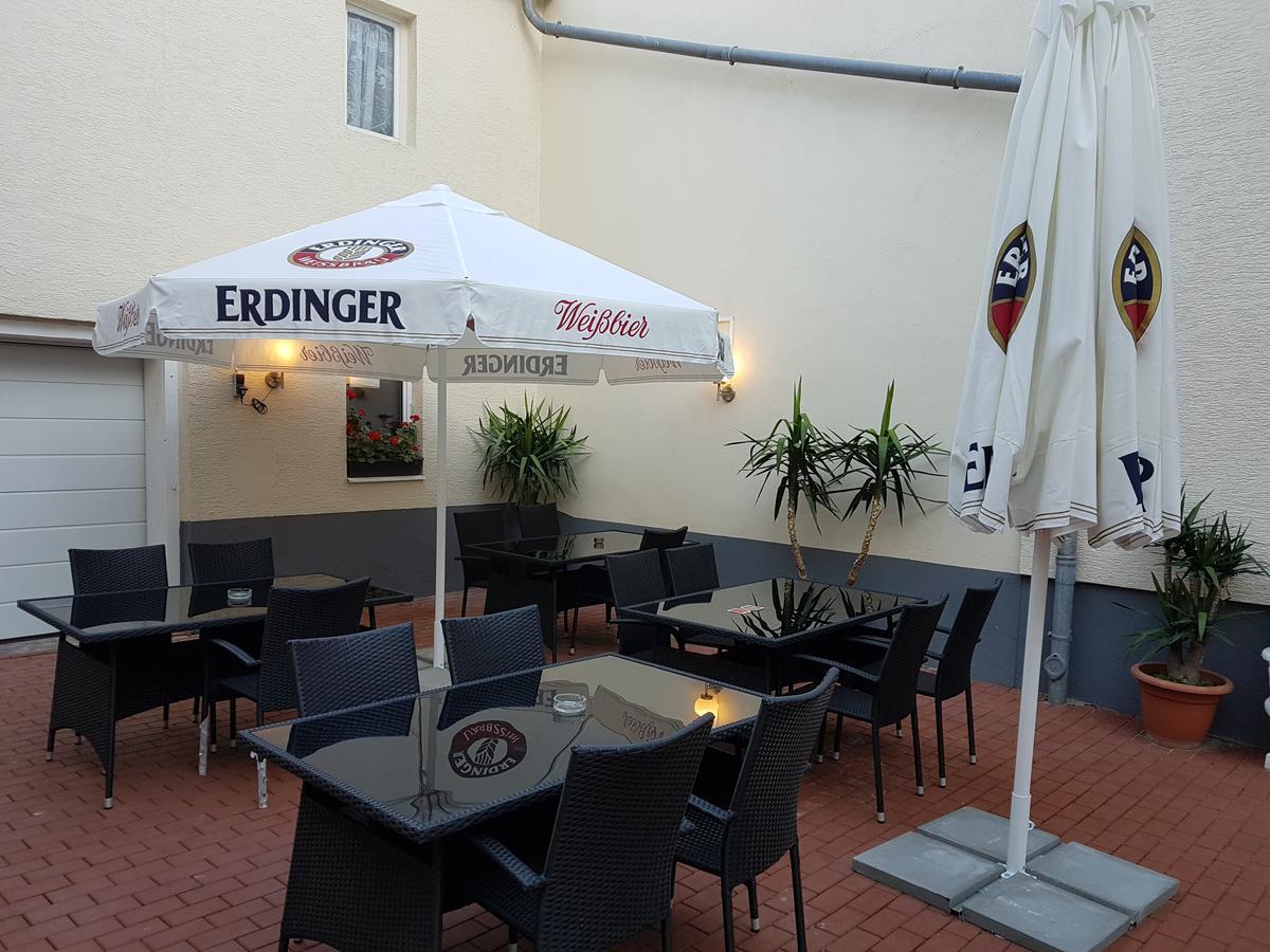 Hotel Restaurant Rhodos Elsterwerda Esterno foto